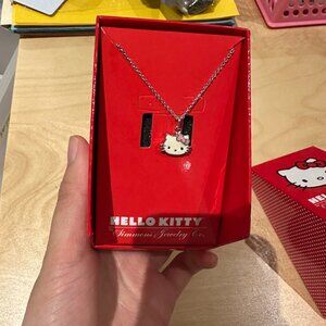 New in Box I ❤️ hello kitty necklace